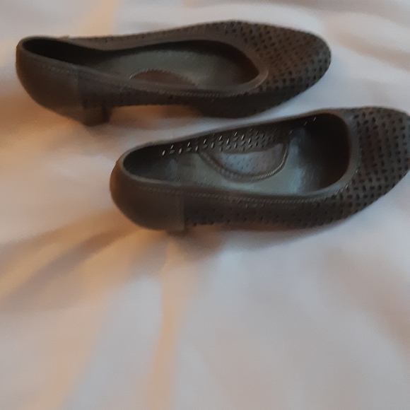 Beautiful heels in very good condition - Picture 2 of 3